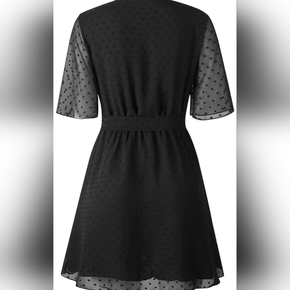 ☆3\35$ | Black Boho Dotted Ruffle Bow Tie Dress in Medium - Picture 5 of 11